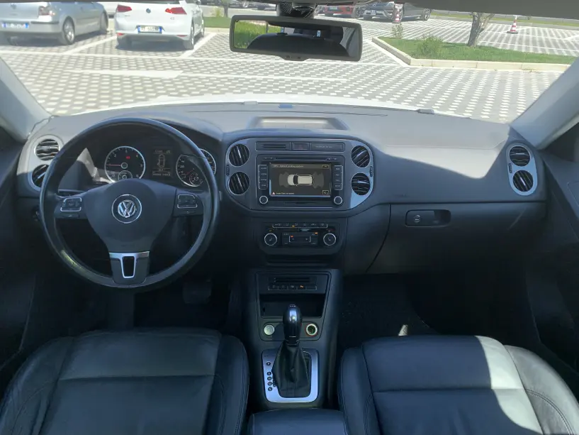 Louer une voiture à Tirana