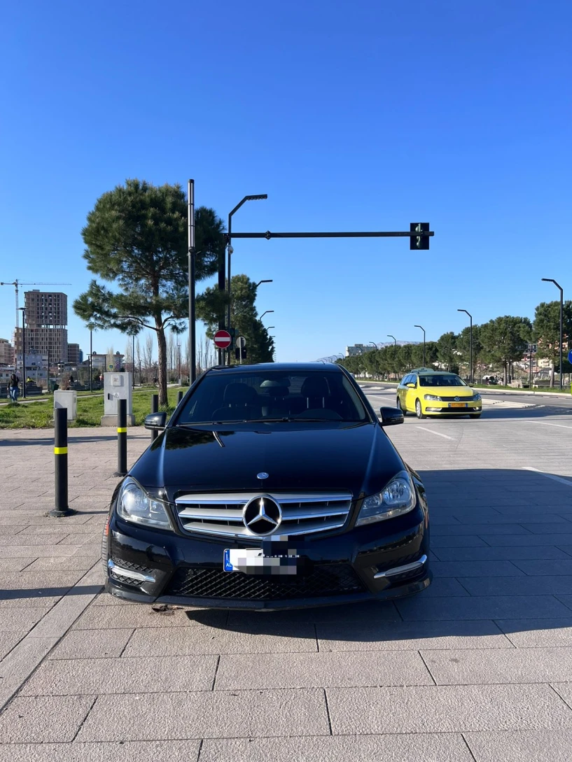 Rent a car in Tirana