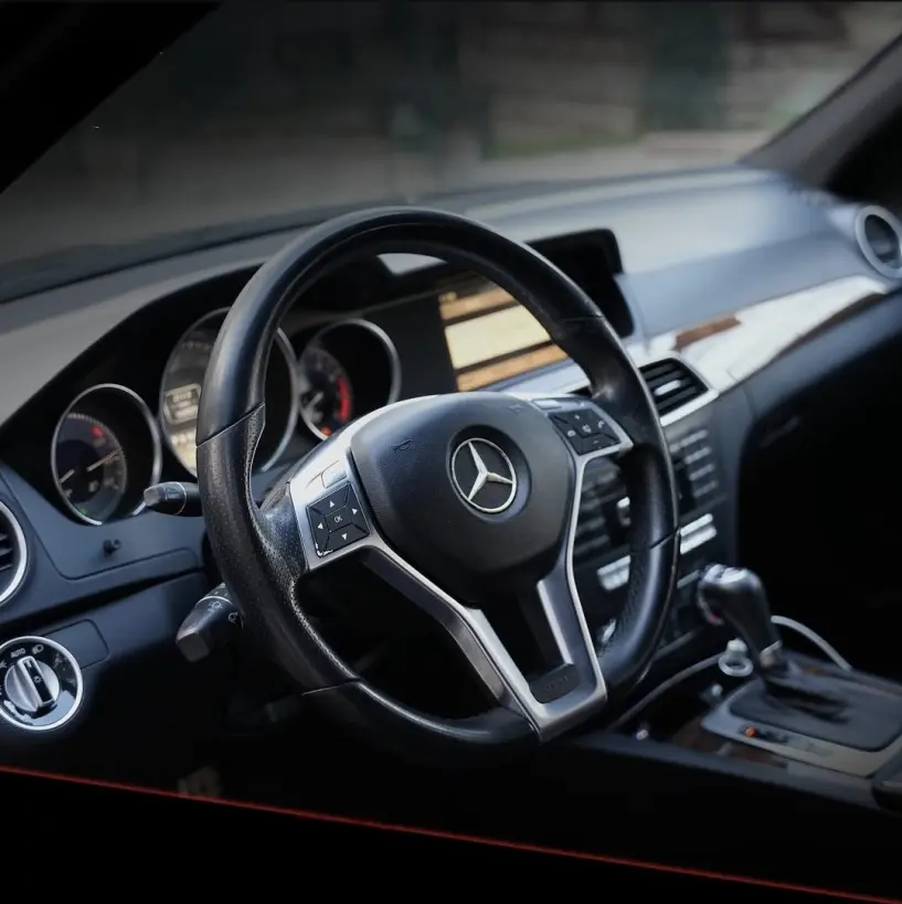 Auto mieten in Tirana