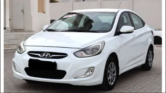Alquila un 2015 Hyundai Accent en Durrës