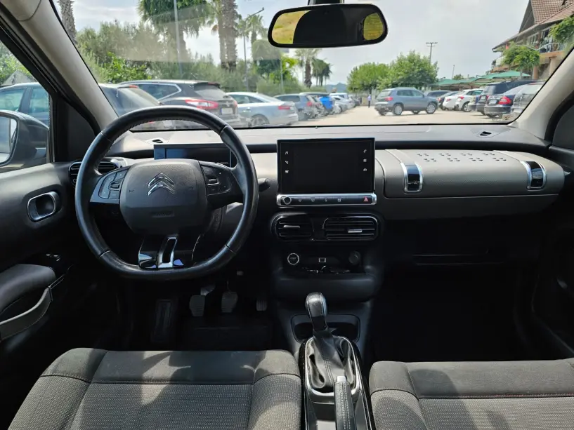 Rent a car in Tirana