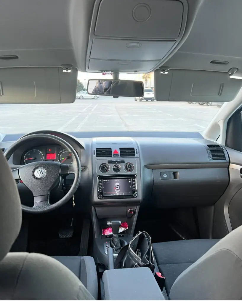 Wynajmij samochód w Tirana