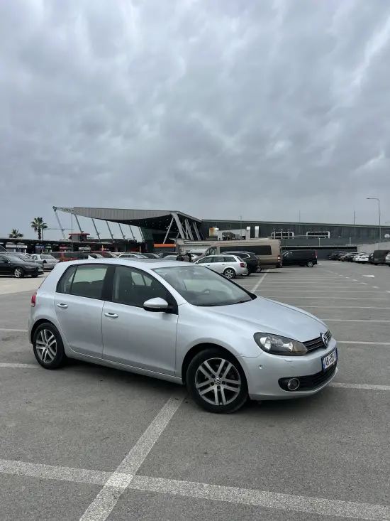 Rent a 2012 Volkswagen Golf 6 in Tirana