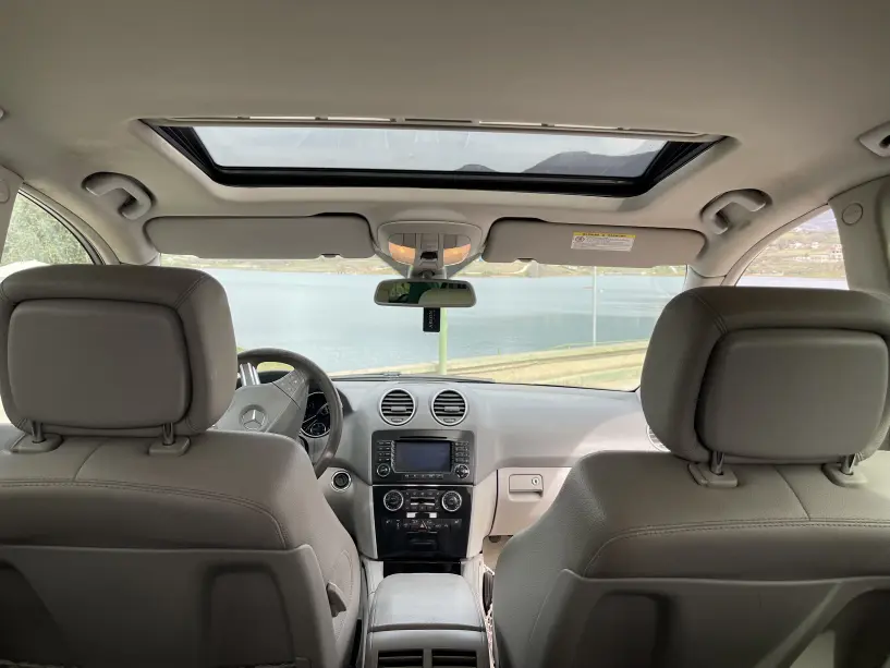 Noleggia un'auto a Tirana