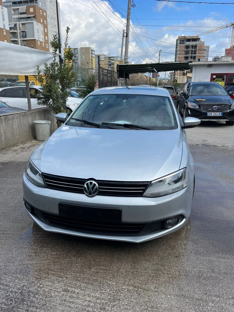 Rent a car in Tirana