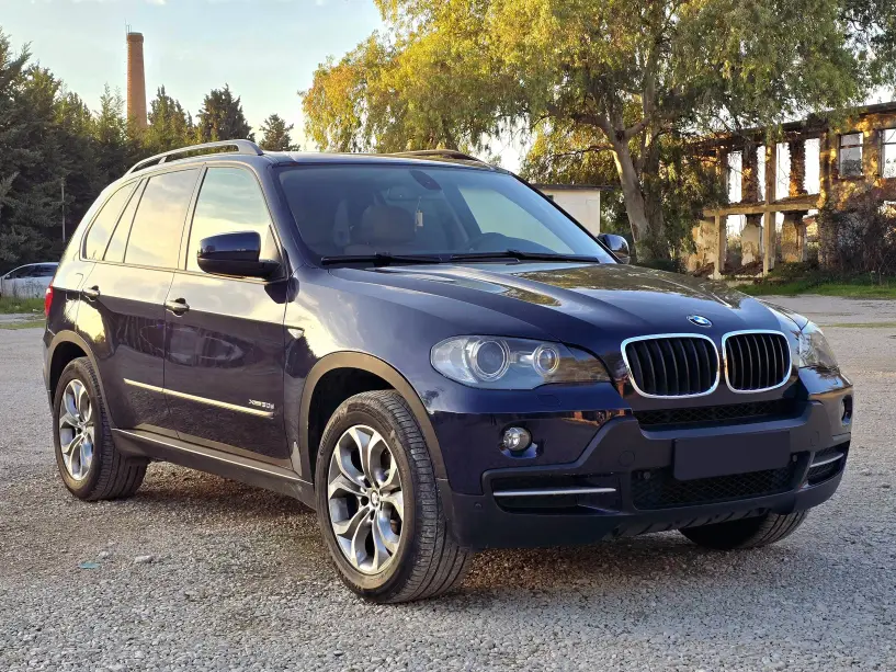 Louer une voiture à Tirana