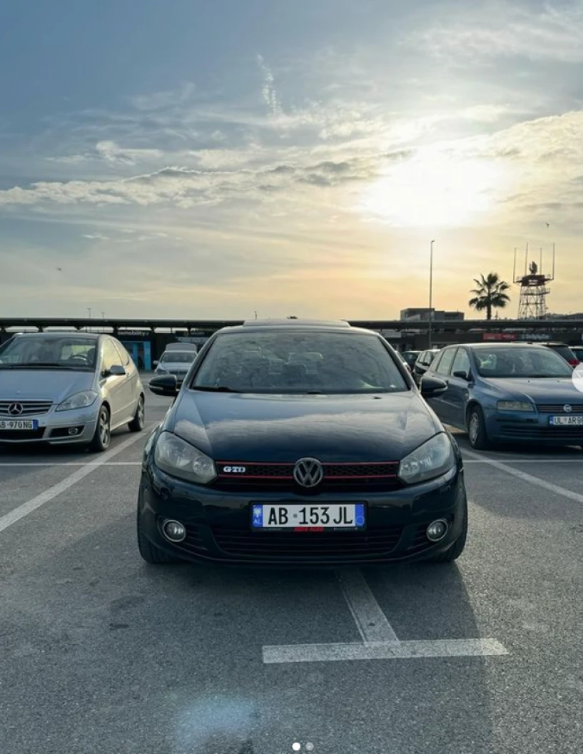 Rent a car in Tirana