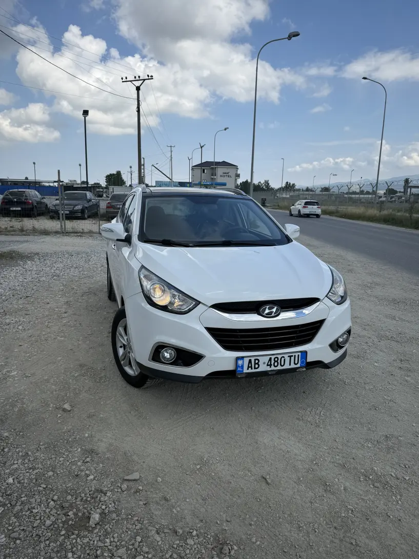 Wynajmij samochód w Tirana