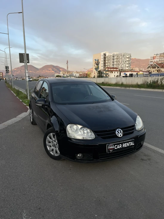 Rent a 2006 Volkswagen Golf 5 in Tirana