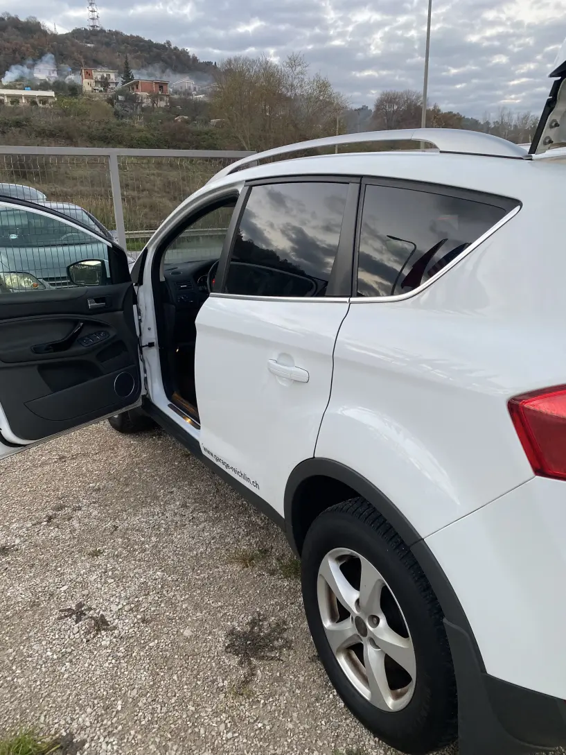 Wynajmij samochód w Tirana