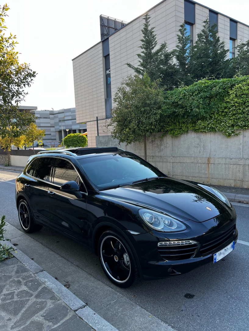 Louer une voiture à Tirana