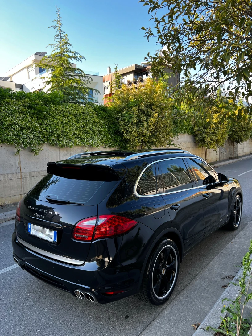 Louer une voiture à Tirana