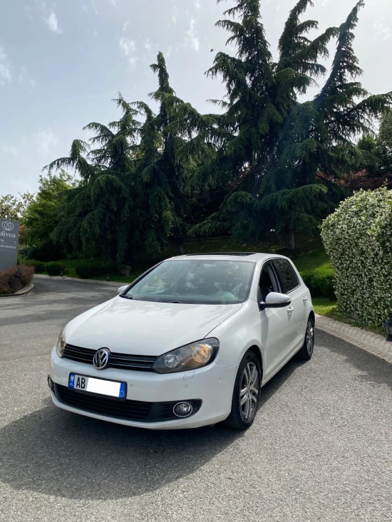 Rent a 2012 Volkswagen Golf 6 in Tirana