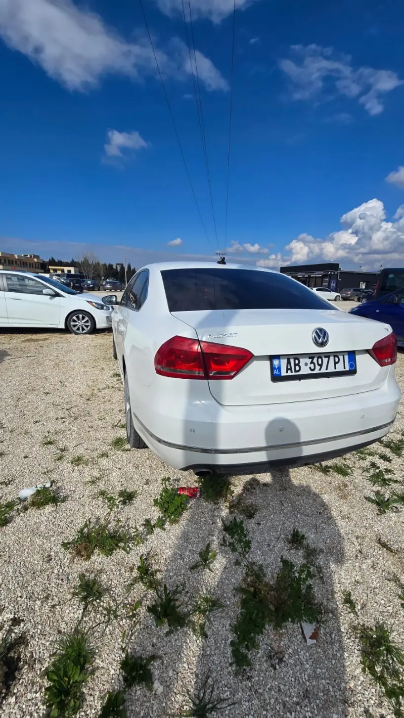 Louer une voiture à Tirana