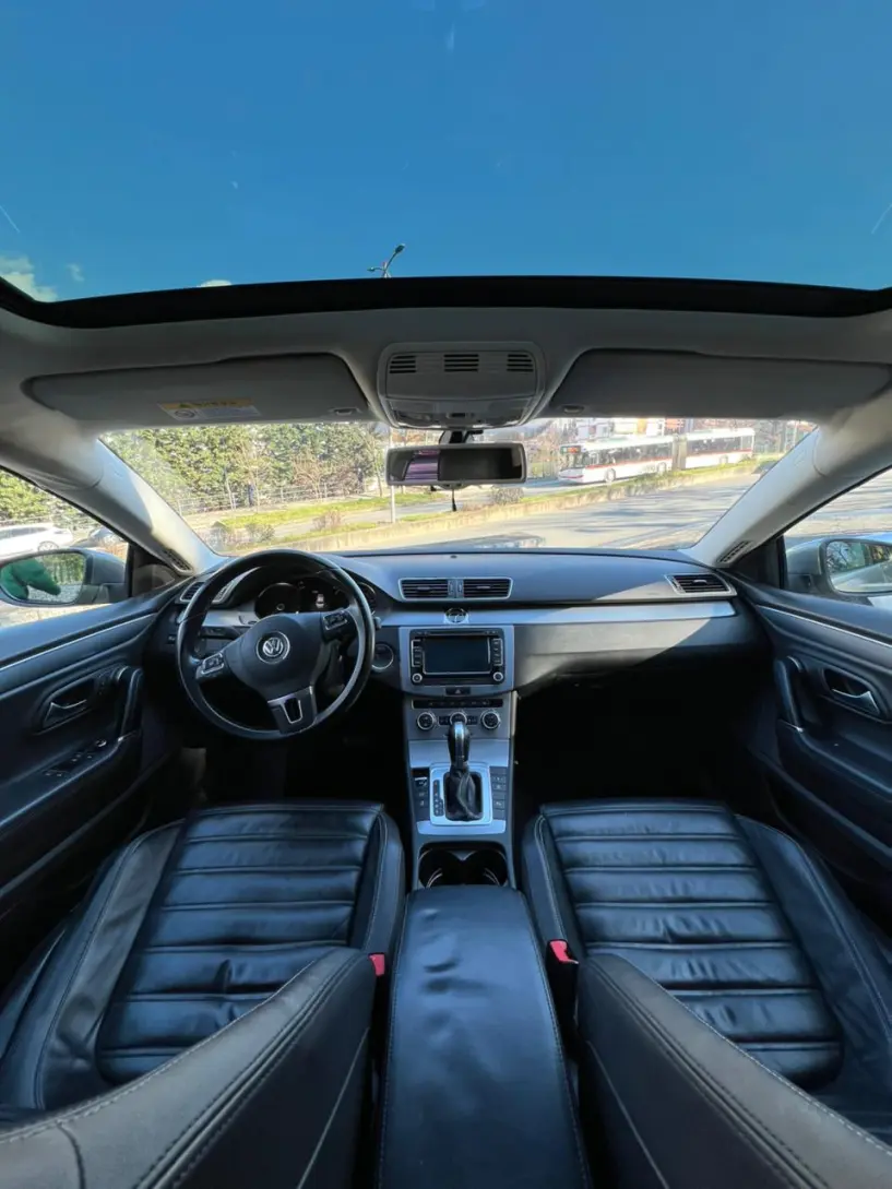 Wynajmij samochód w Tirana