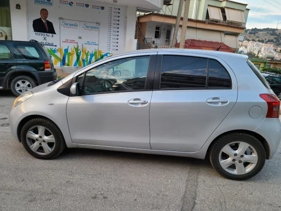 Rent a 2008 Toyota Yaris in Sarandë