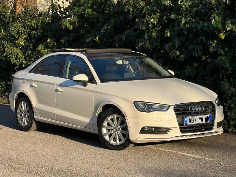 Rent a car in Tirana