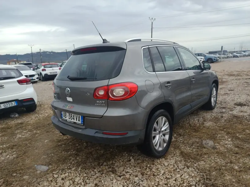 Rent a car in Tirana