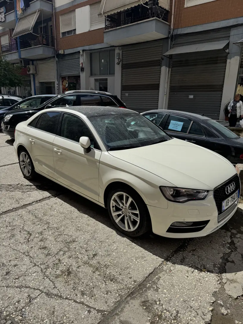 Louer une voiture à Tirana Louer une voiture à Tirana