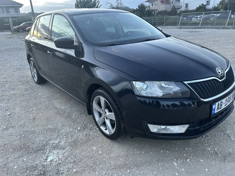 Auto mieten in Tirana