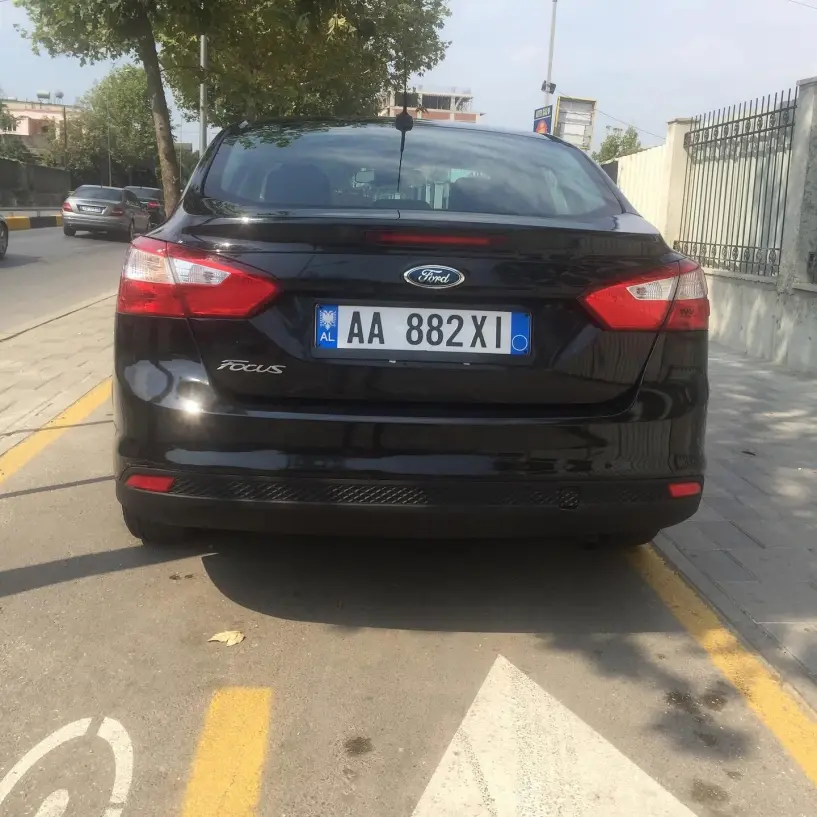 Louer une voiture à Tirana