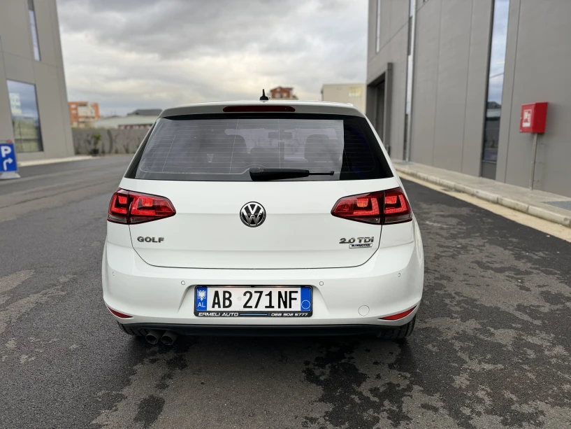 Rent a car in Tirana