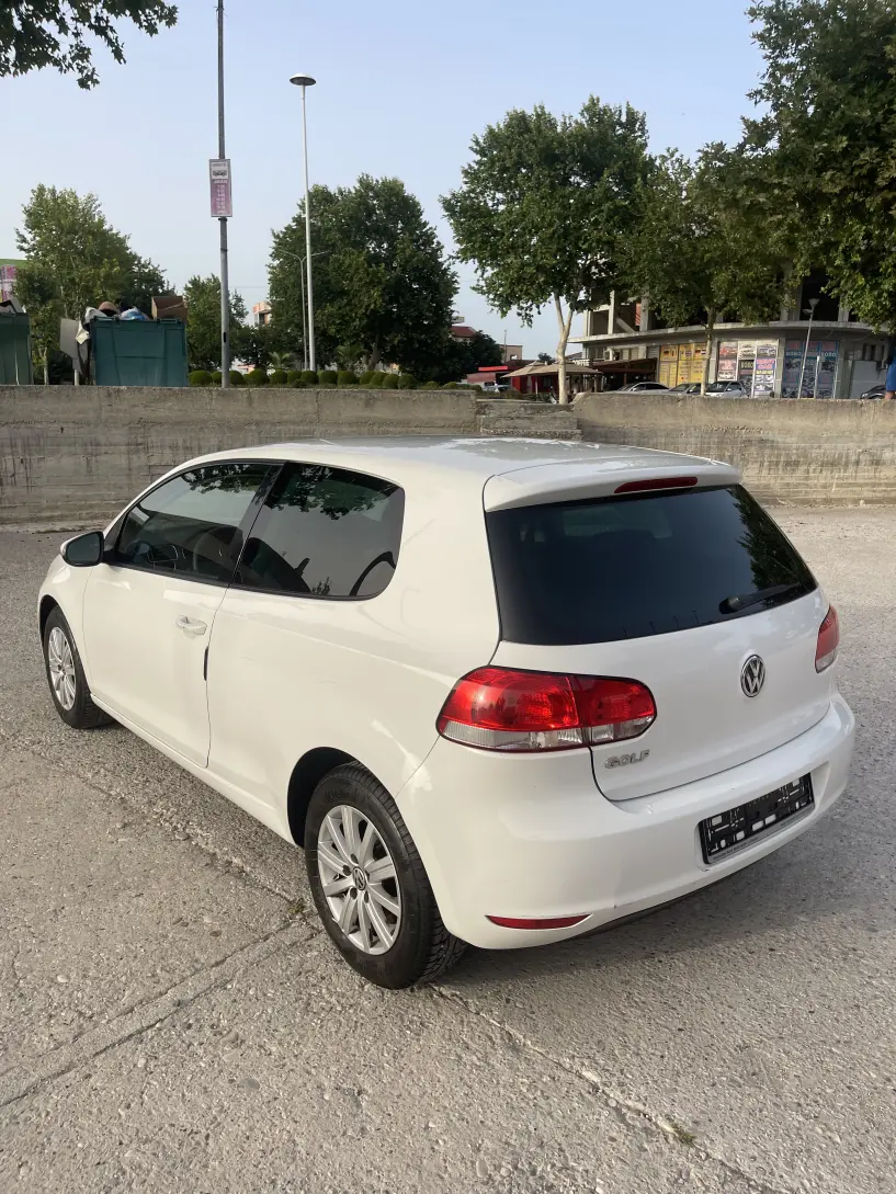 Auto mieten in Fier Auto mieten in Fier