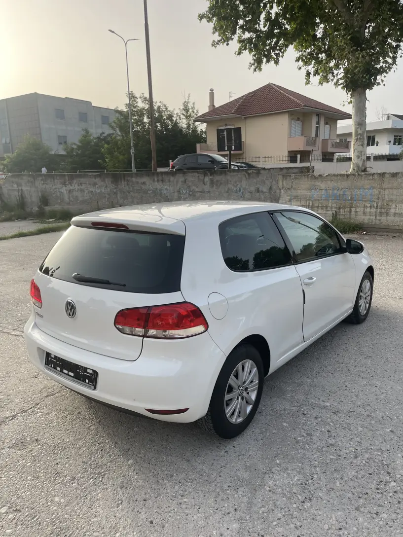 Auto mieten in Fier Auto mieten in Fier