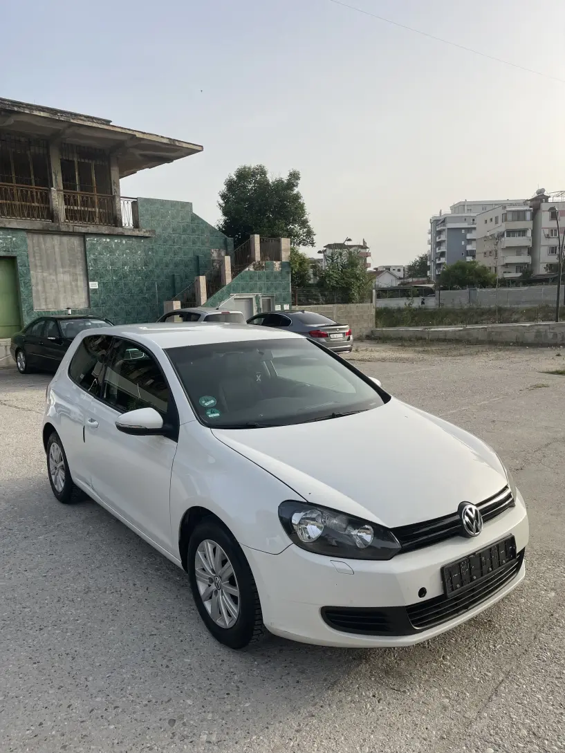 Auto mieten in Fier Auto mieten in Fier