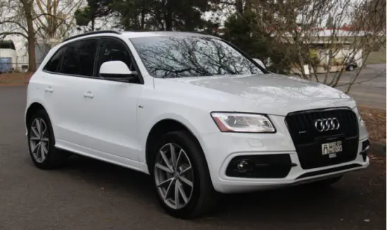 Rent a 2014 Audi Q5 in Tirana