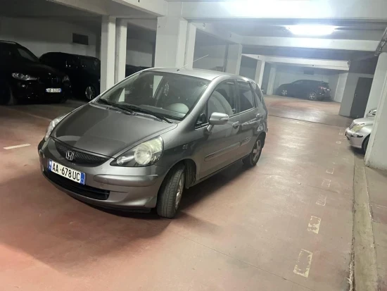 Rent a 2009 Honda Jazz in Tirana