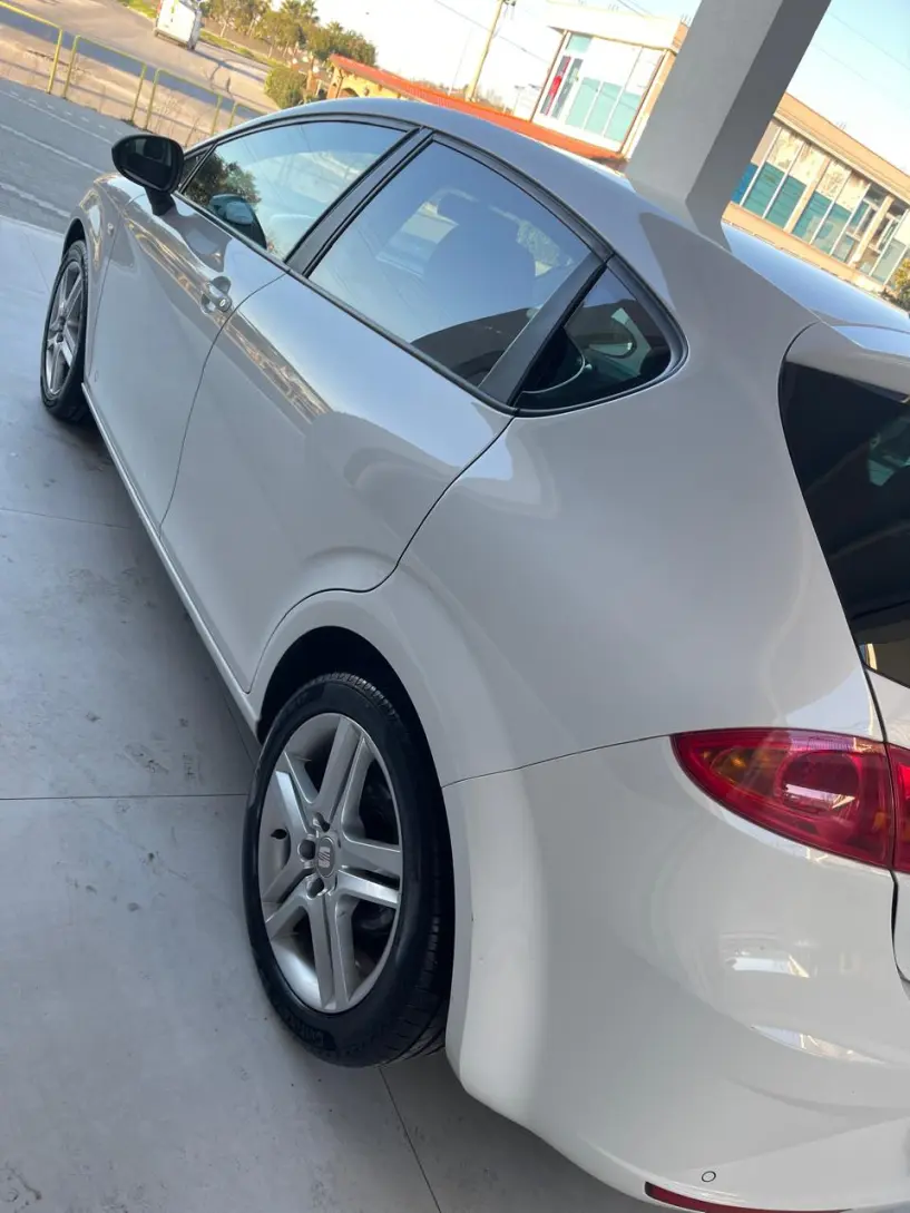 Louer une voiture à Tirana