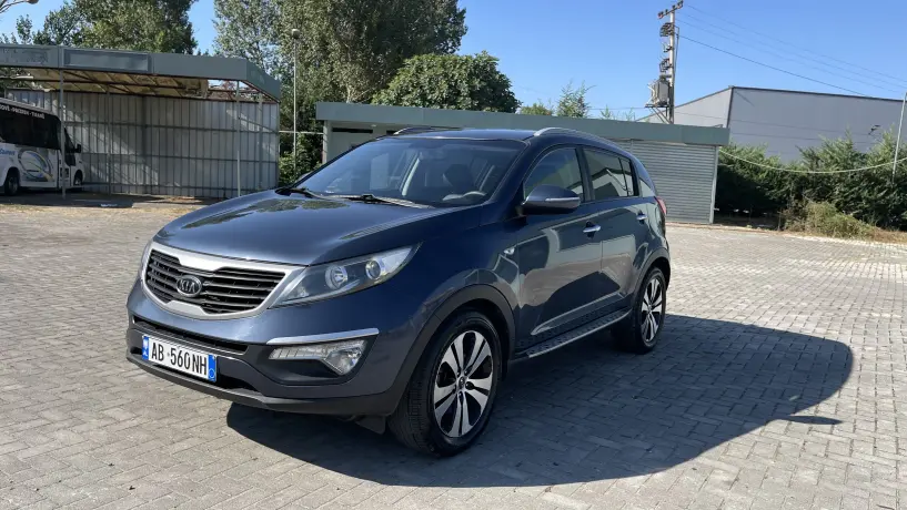 Wynajmij samochód w Tirana