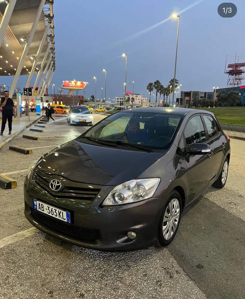 Alquila un coche en Tirana Alquila un coche en Tirana