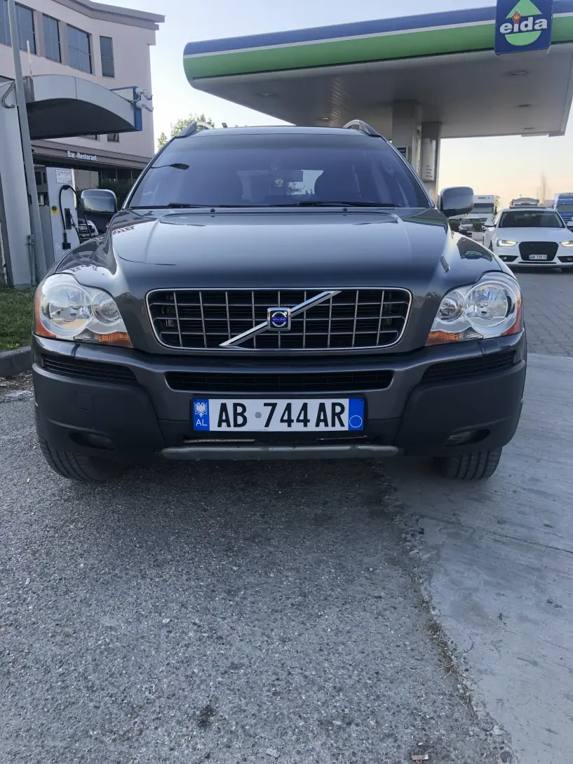 Noleggia un'auto a Tirana Noleggia un'auto a Tirana