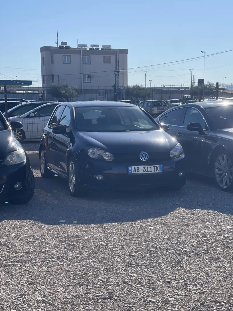 Louer une voiture à Tirana