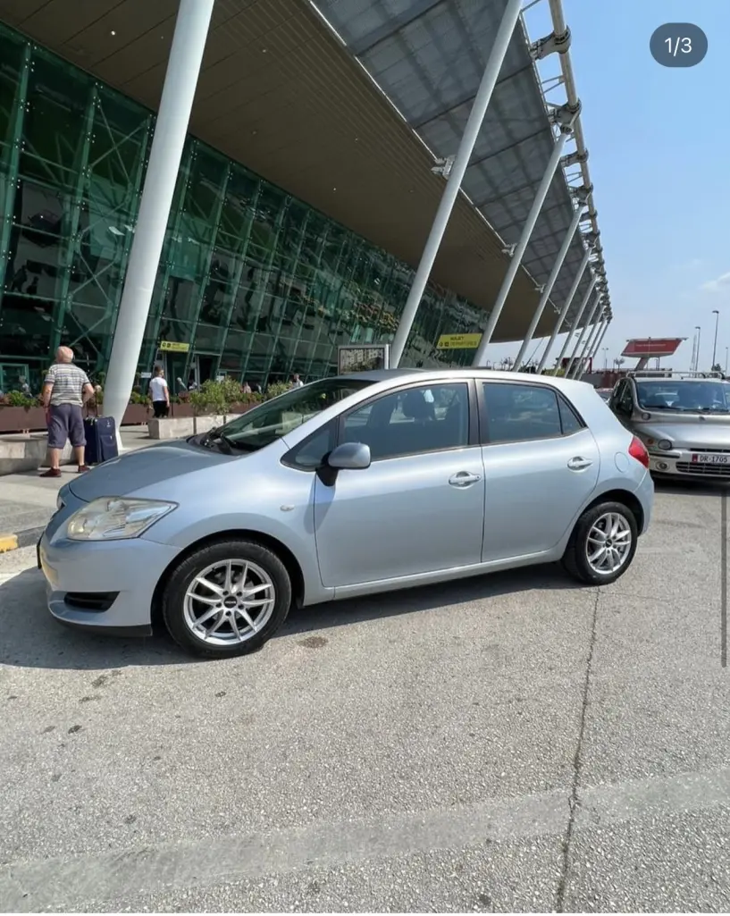 Alquila un coche en Tirana Alquila un coche en Tirana