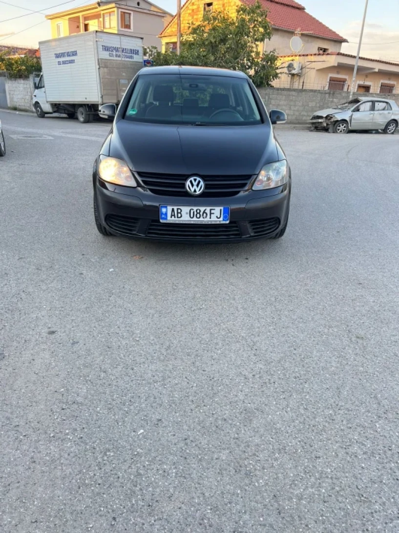 Rent a car in Tirana