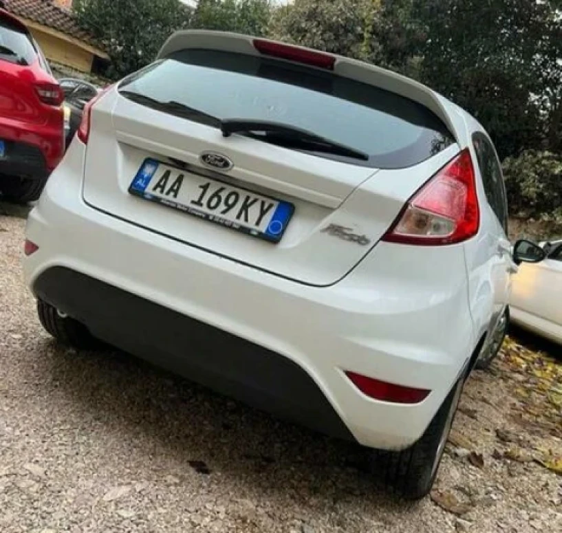 Rent a car in Tirana