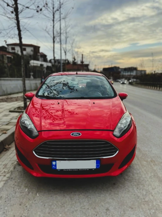 2015 Ford Fiesta in Tirana mieten