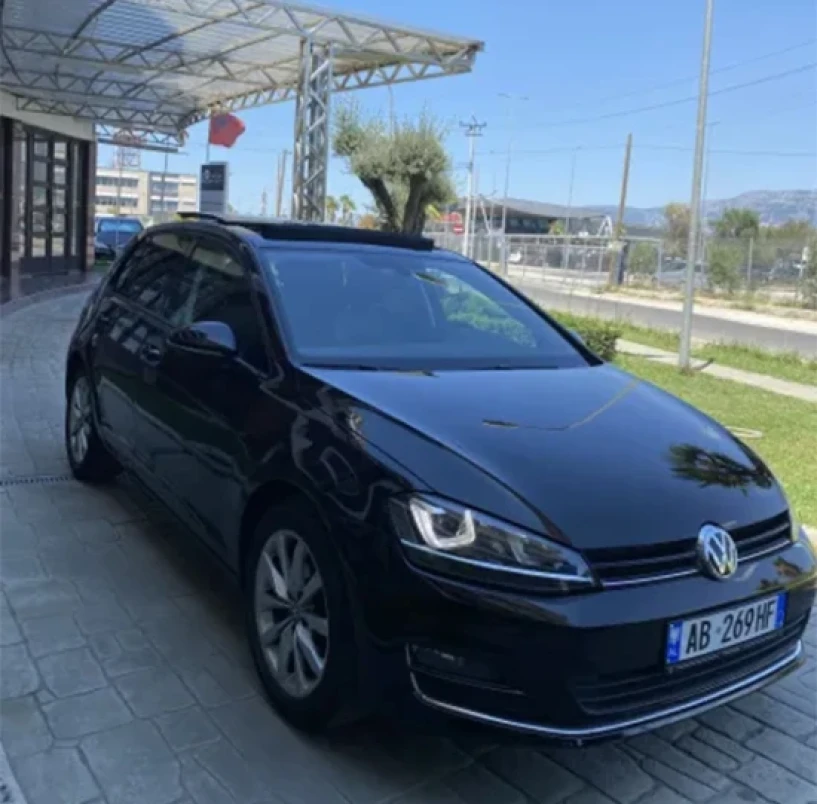 Rent a car in Tirana