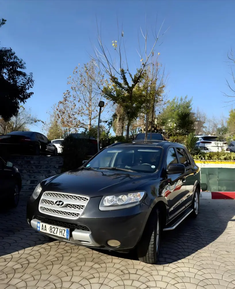 Auto mieten in Tirana