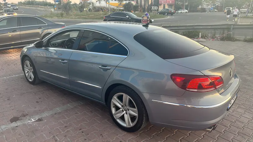 Wynajmij samochód w Tirana