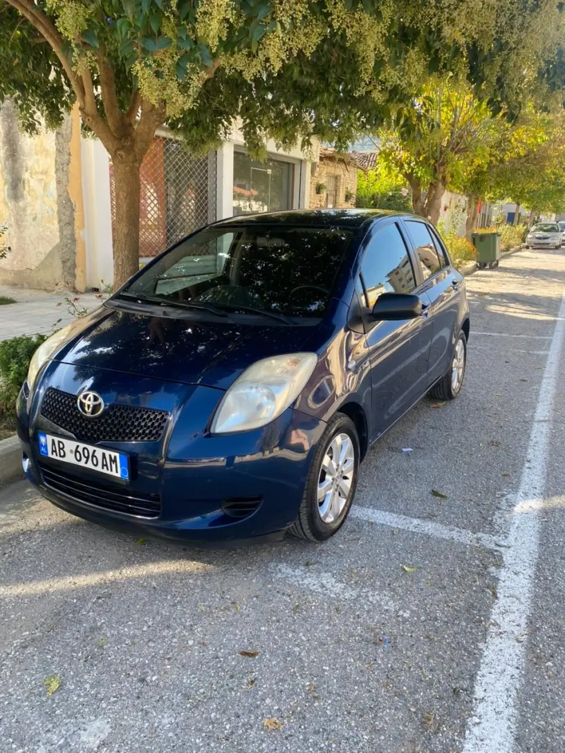 Louer une voiture à Tirana