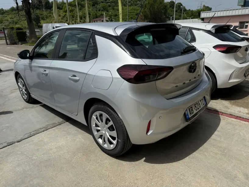 Auto mieten in Tirana