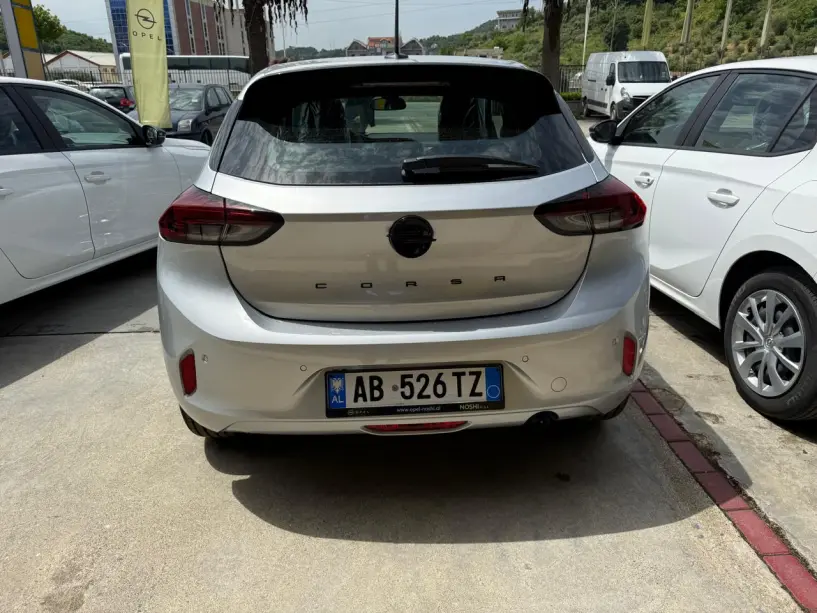 Auto mieten in Tirana