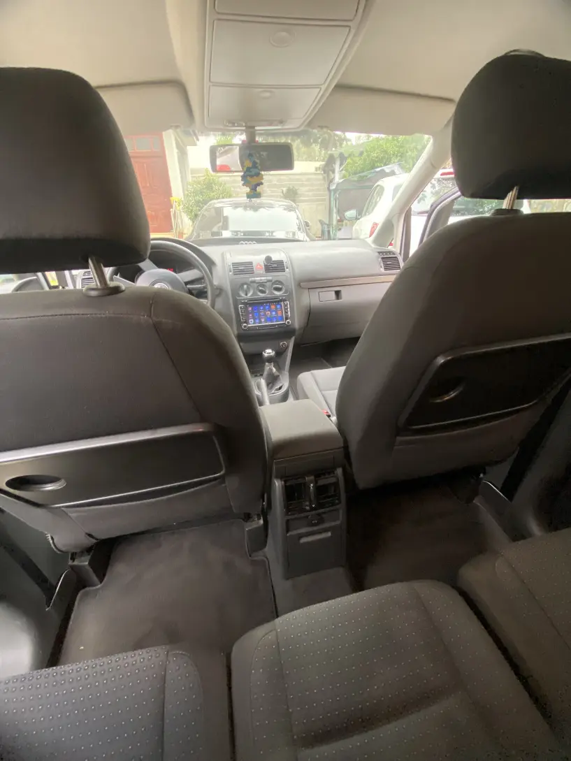 Noleggia un'auto a Tirana