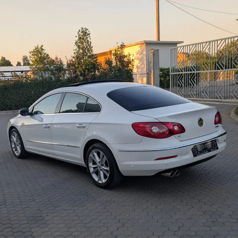 Auto mieten in Tirana