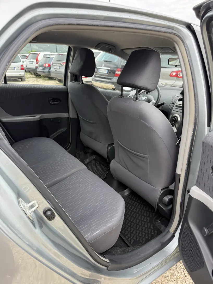 Rent a car in Tirana