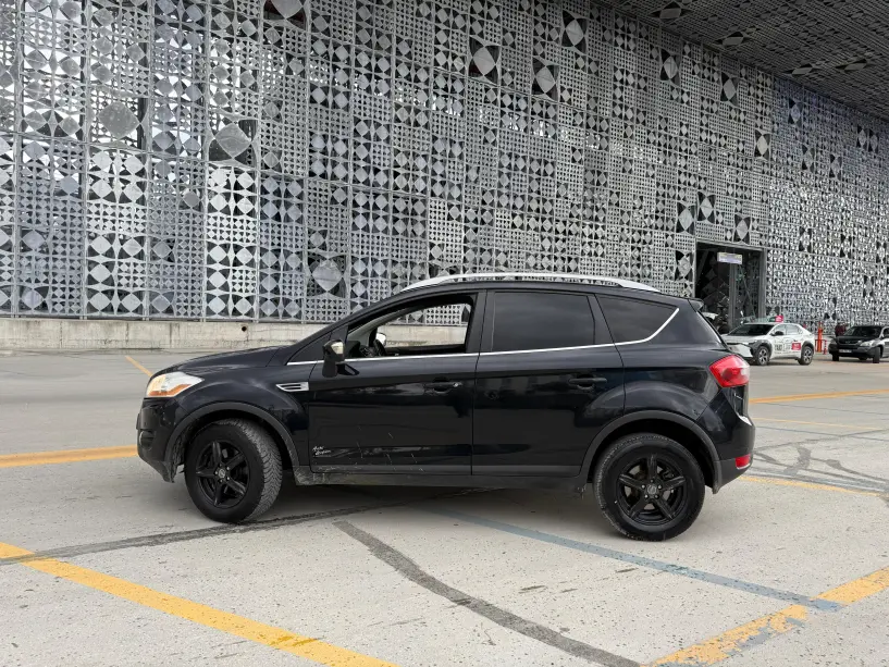 Wynajmij samochód w Tirana